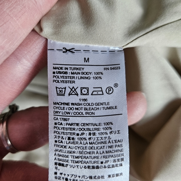 Banana Republic Smocked Ruffle Tan Snake Print Long Sleeve Dress Size Medium - Picture 11 of 13